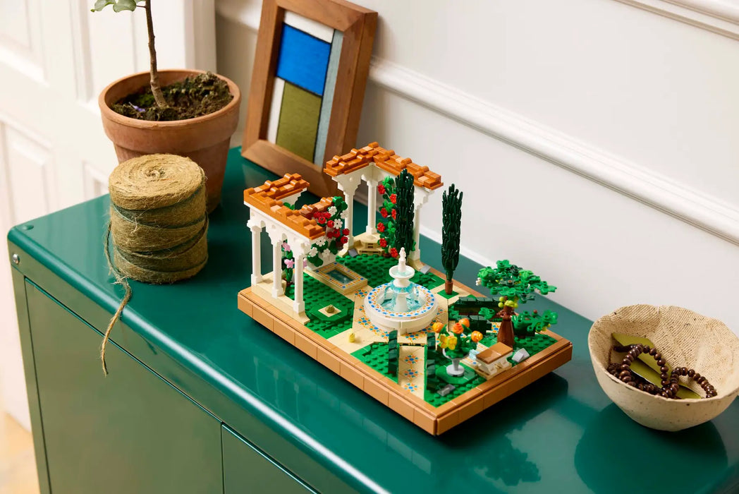 Lego Fountain Garden (10359)