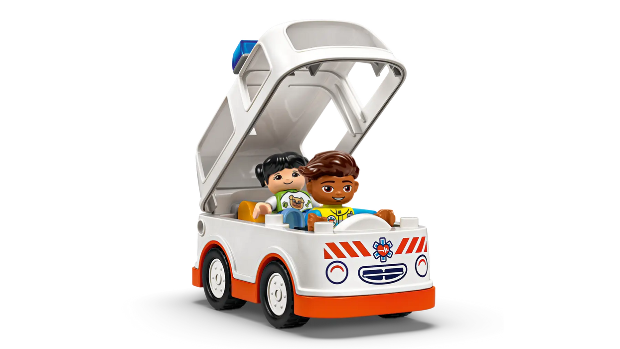 Lego Ambulance & Driver (10447)