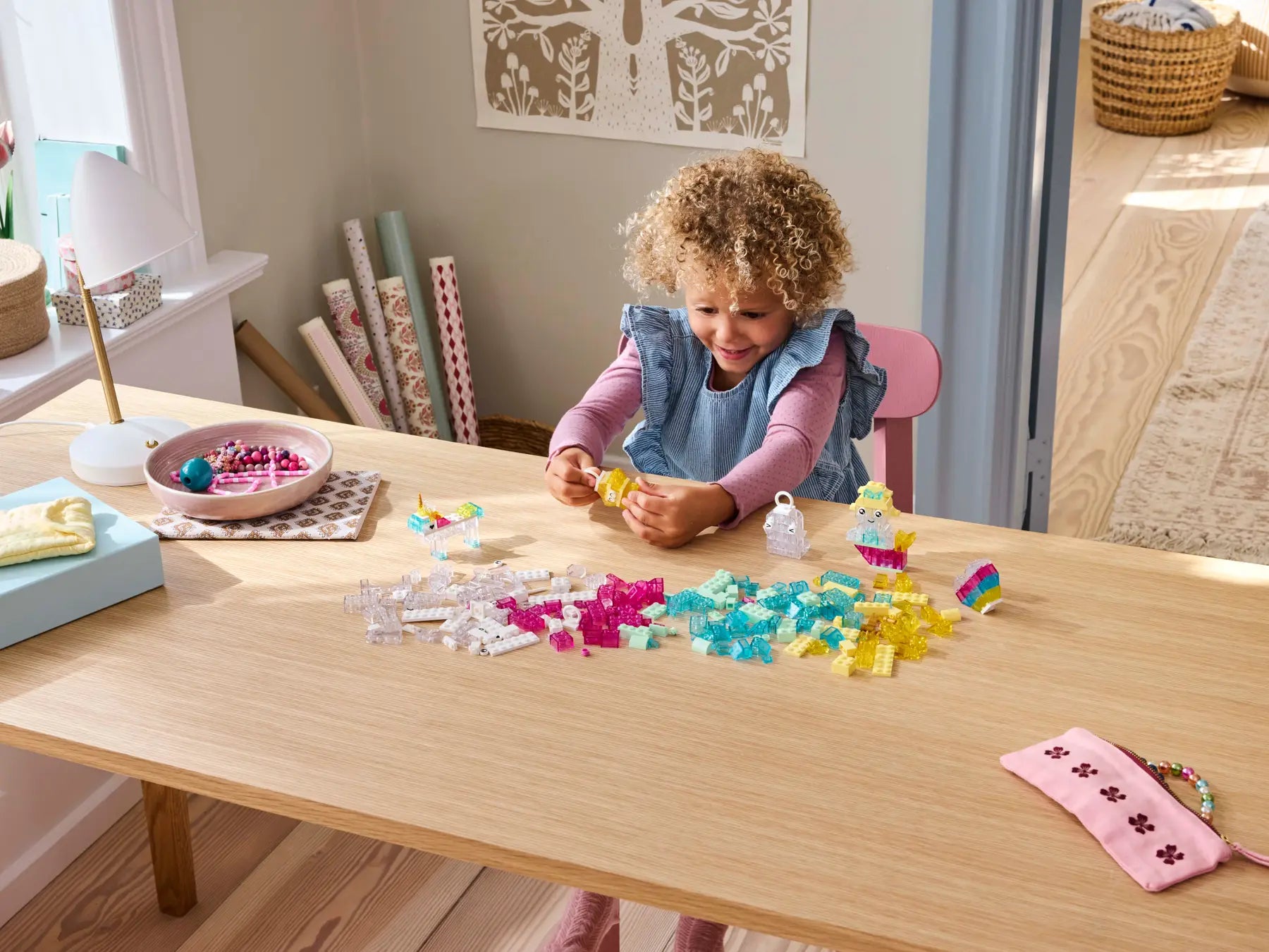 Lego Magical Transparent Box (11040)