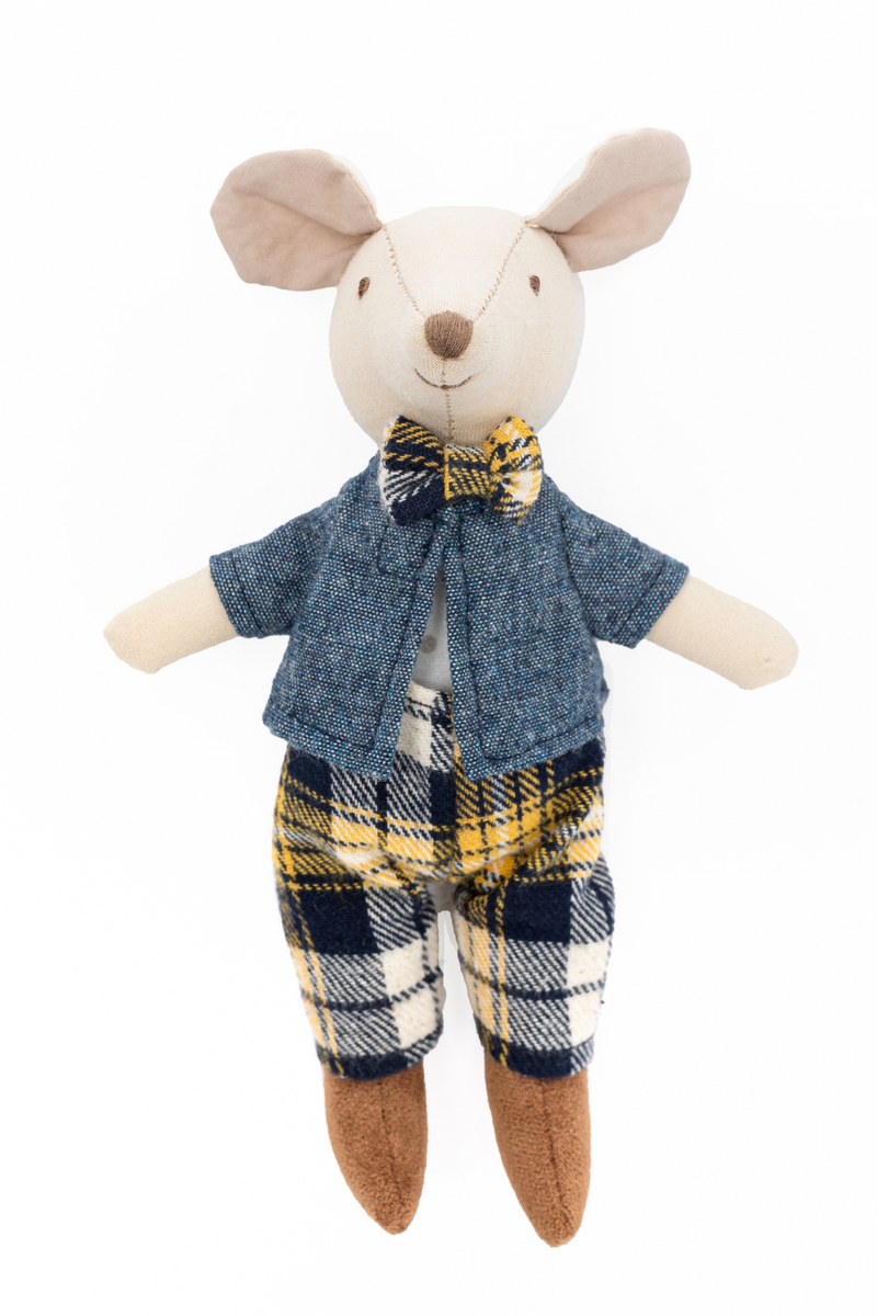 Great Pretenders Archie the Mouse 6.5" Mini Soft Doll – Kids Small Character Doll (Ages 3+)