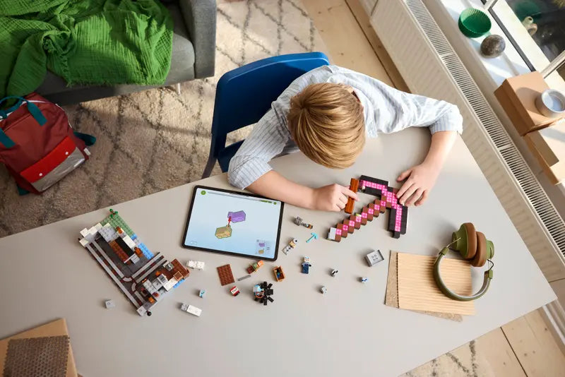 Lego The Pickaxe Mine (21277)