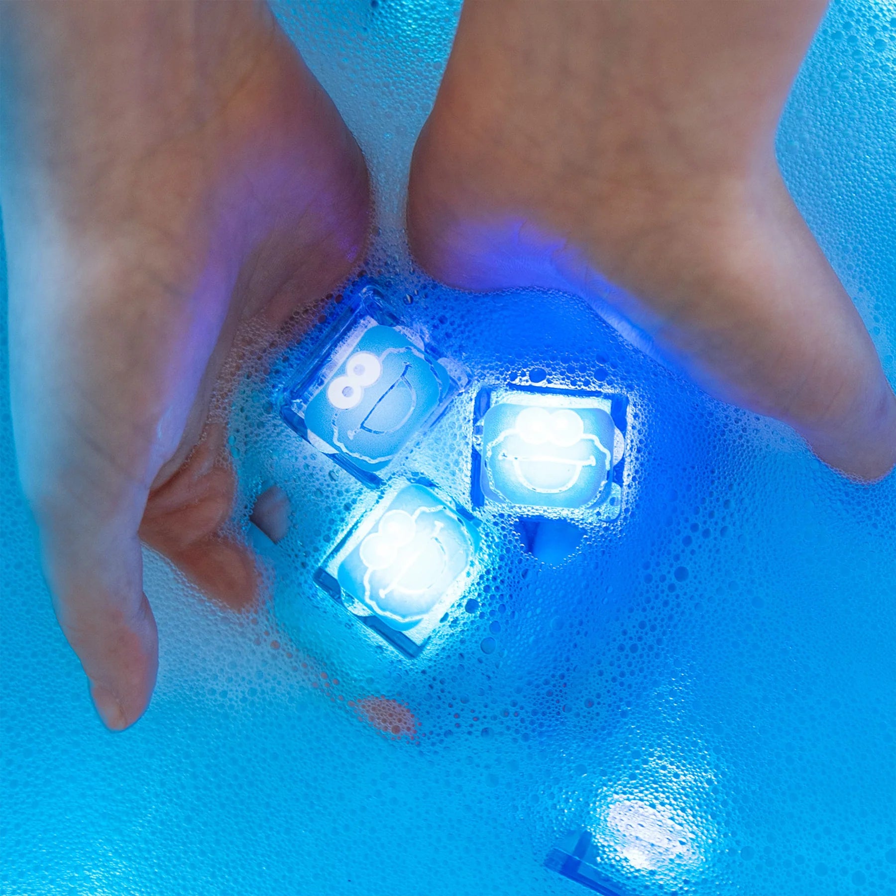 Glo Pals Licensed Light Up Cubes 4pk - Cookie Monster