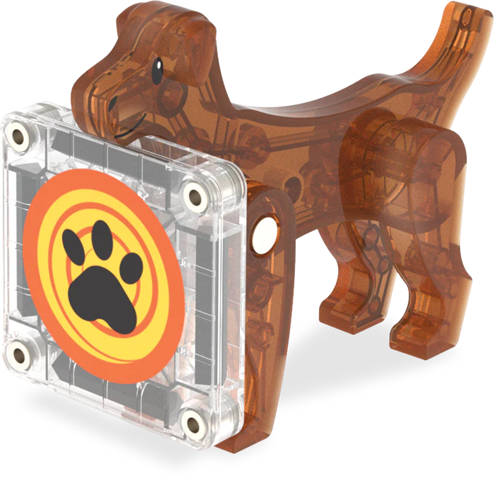 MAGNA-TILES Dog House (13 Piece Set)