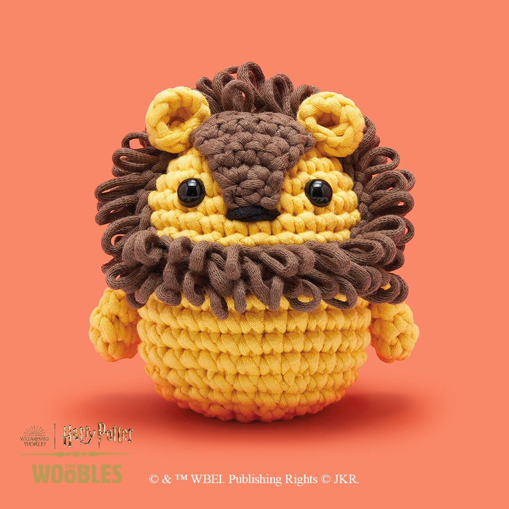 The Woobles Harry Potter Gryffindor House Lion Crochet Kit | Wizarding World Amigurumi for Ages 12+