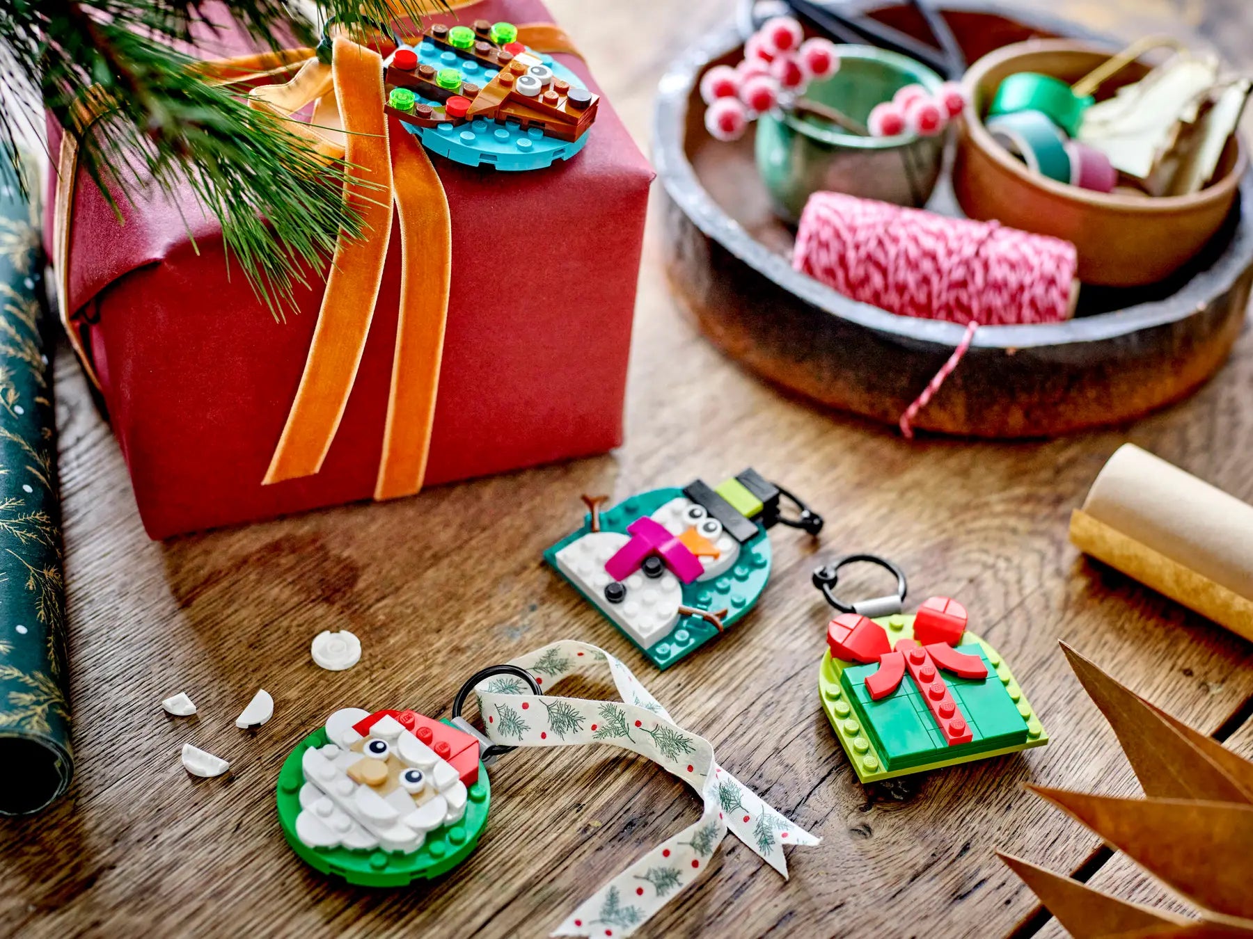 Lego Christmas Ornament Selection (40744)