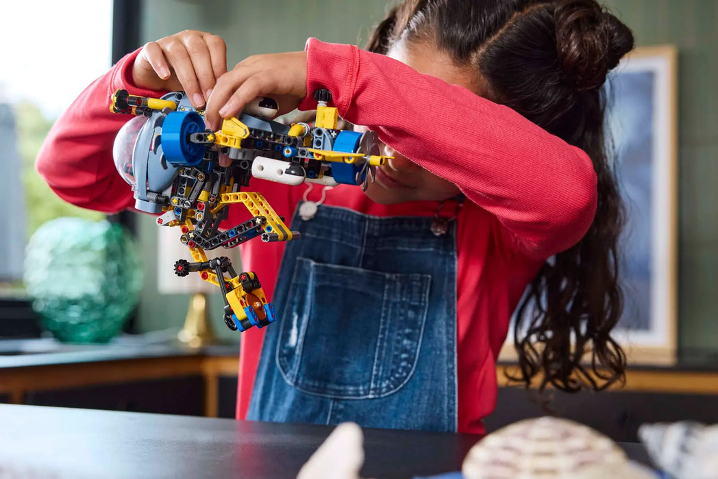 Lego Deep-Sea Research Submarine (42201)