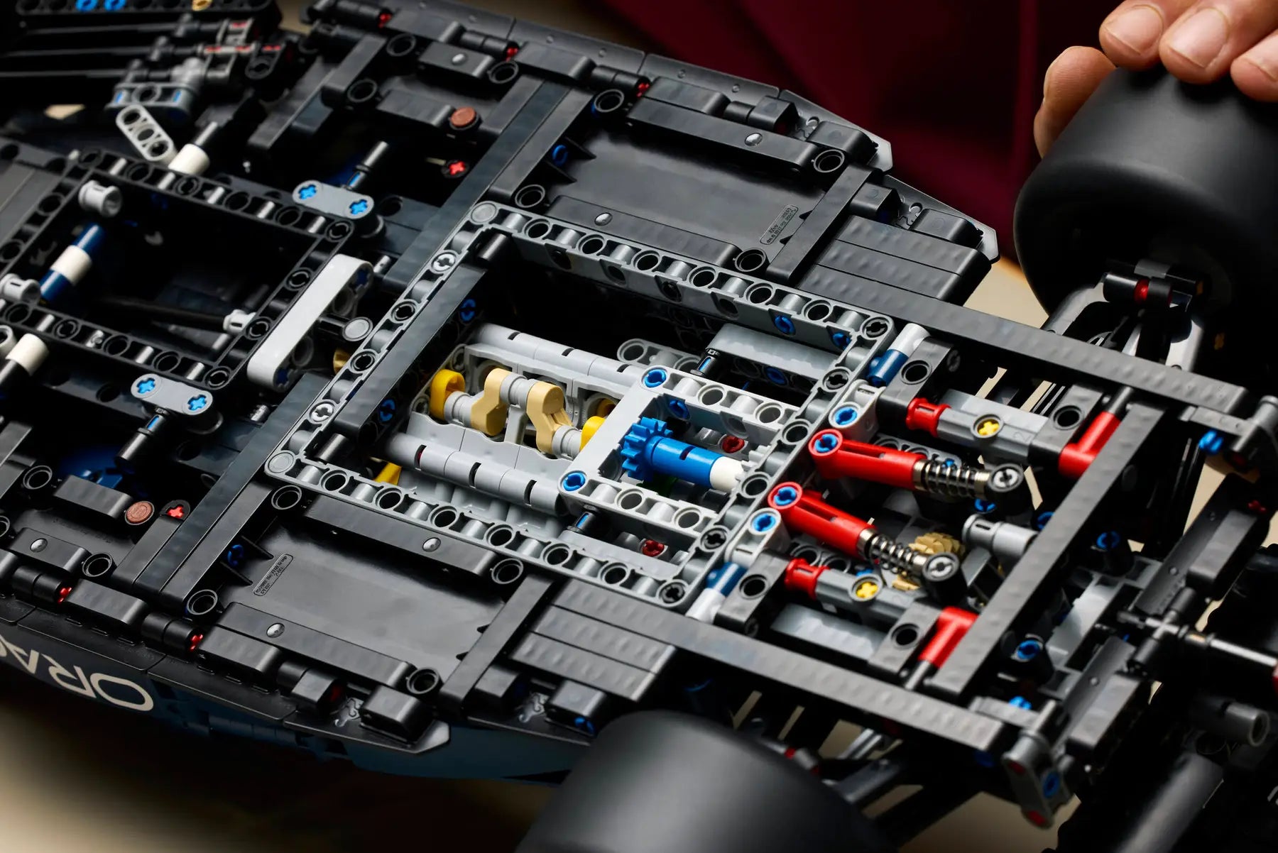 Lego Oracle Red Bull Racing RB20 F1 Car (42206)