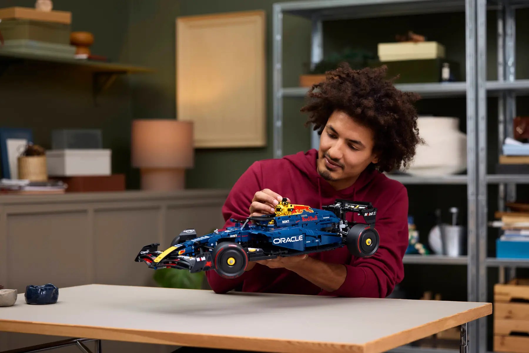 Lego Oracle Red Bull Racing RB20 F1 Car (42206)