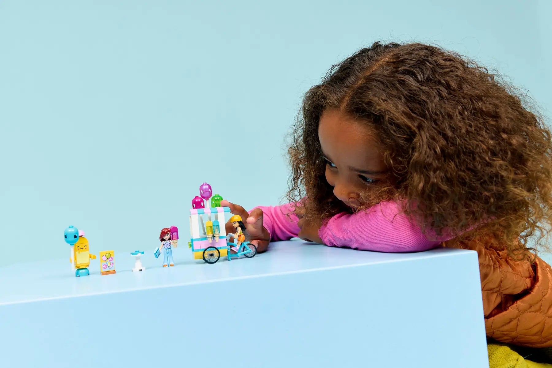 Lego Ice Cream & Balloon Stand  (42692)