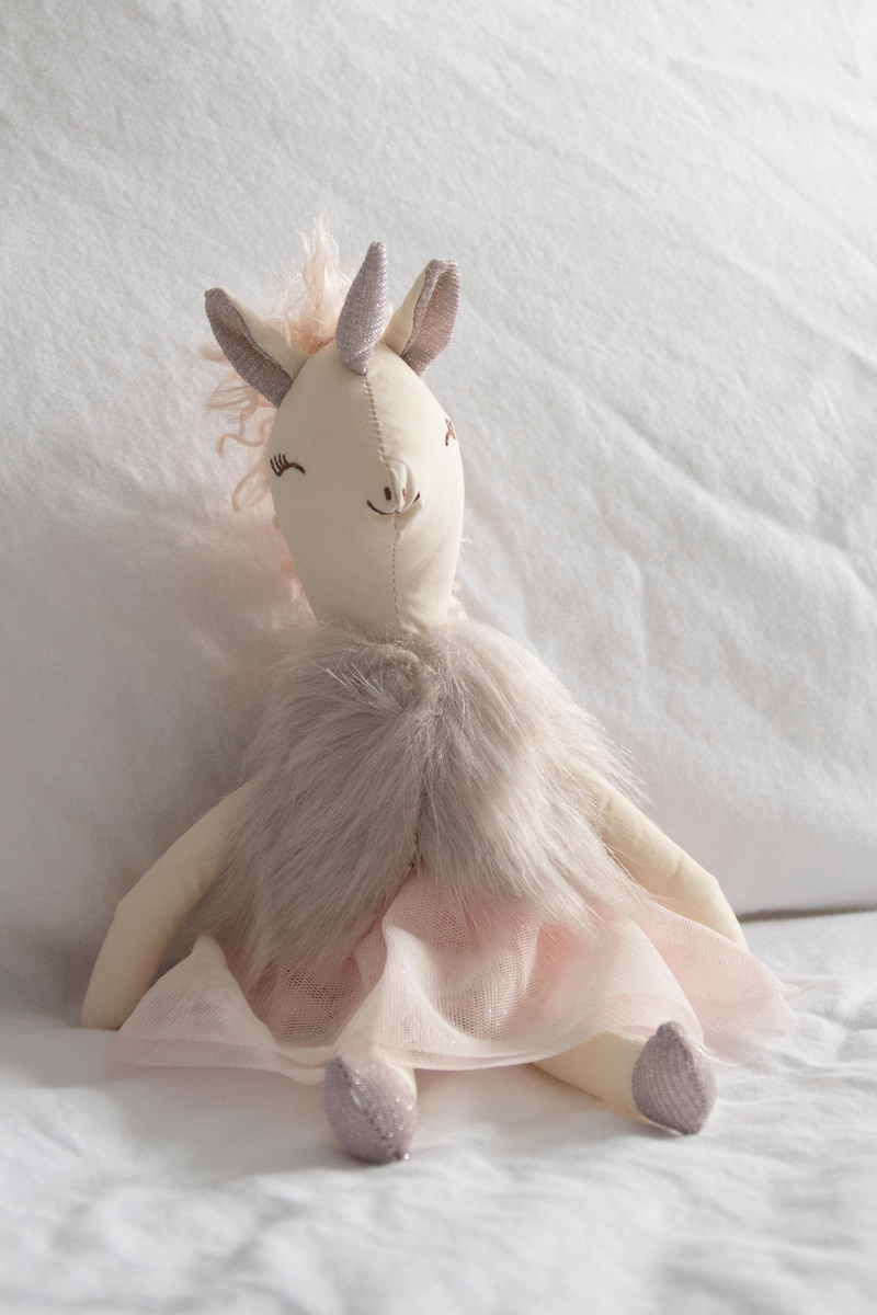 Great Pretenders Evie the Unicorn 12" Soft Doll – Kids Fantasy Unicorn Character Doll (Ages 3+)