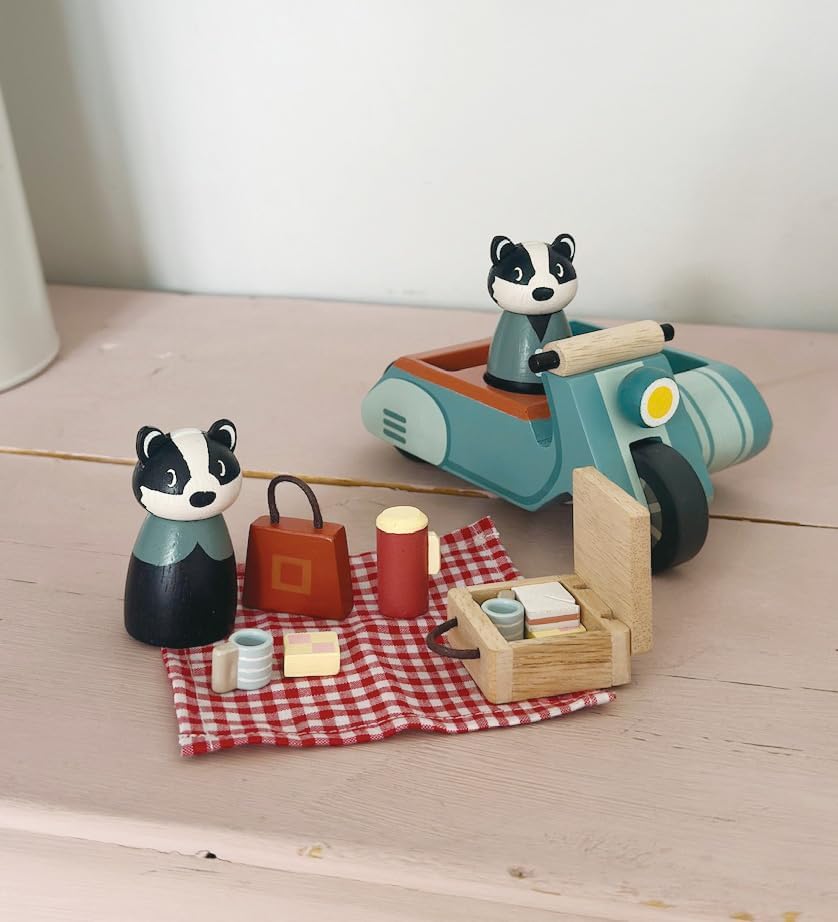 Tender Leaf Toys Badger Picnic Motorbike – Wooden Character Push-Along Toy