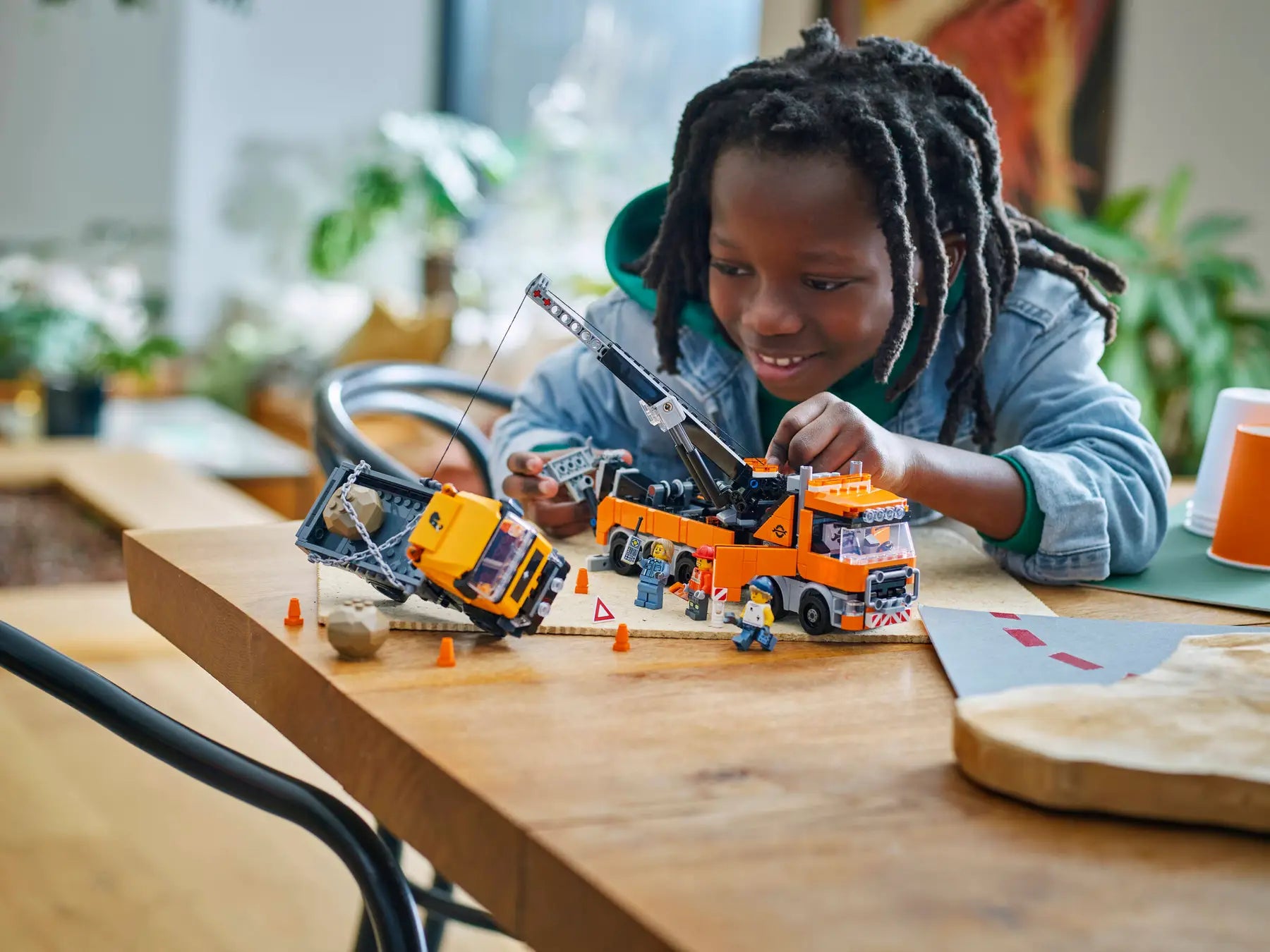 Lego Heavy-Duty Recovery Tow Truck with Crane (60467)