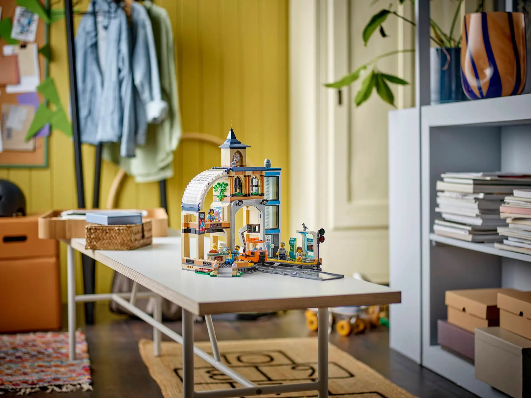 Lego Central Train Station (60469)