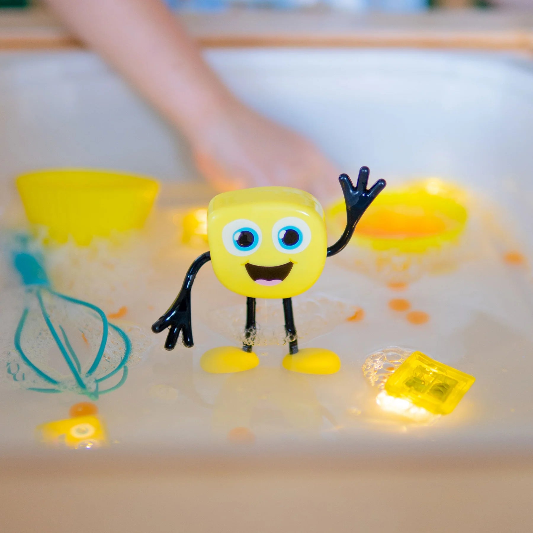 Glo Pals Water Activated Bath Toy - Alex