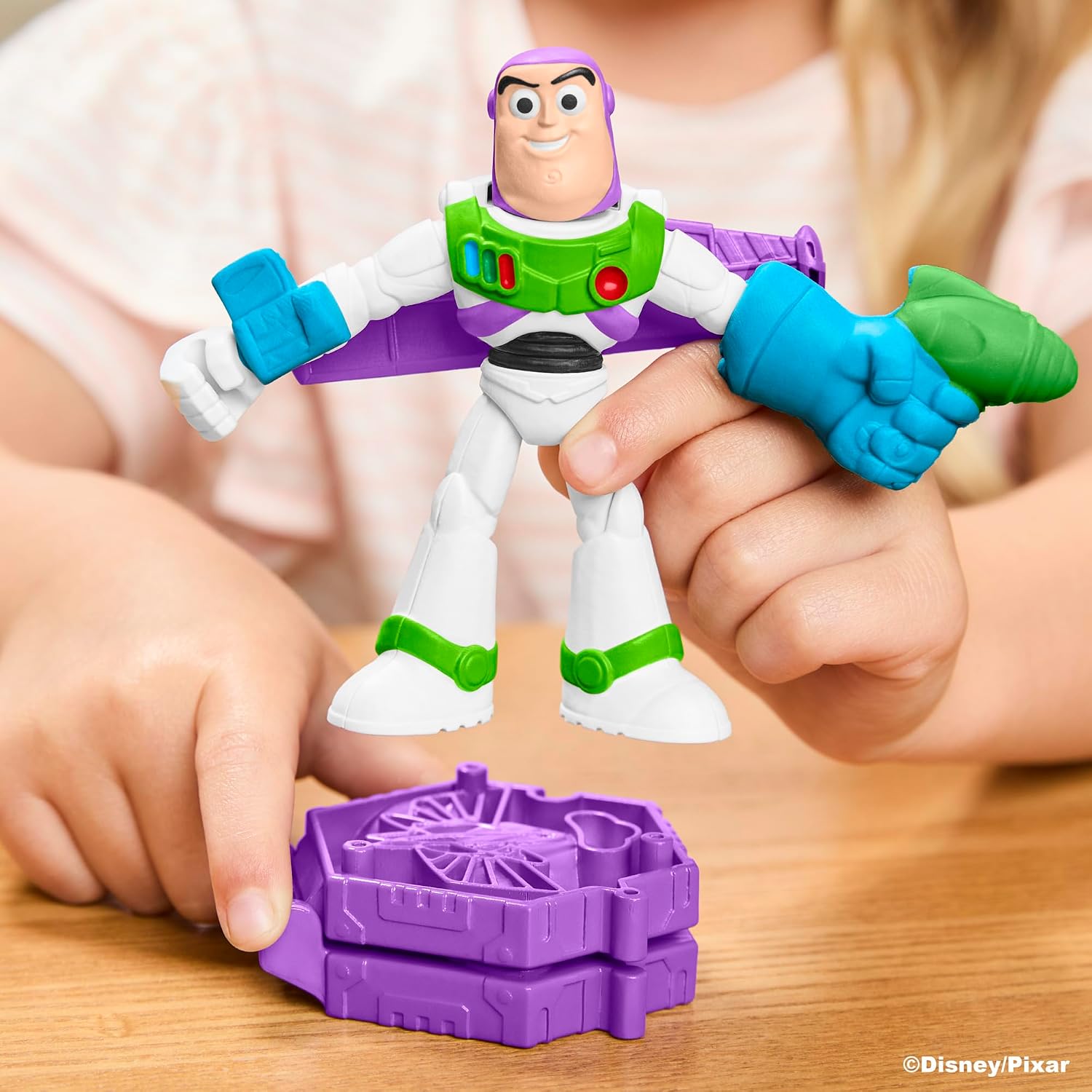 Play-Doh Toy Story Space Creations Set – Rocket Ship with Woody, Buzz & Space Moulds (Ages 3+)