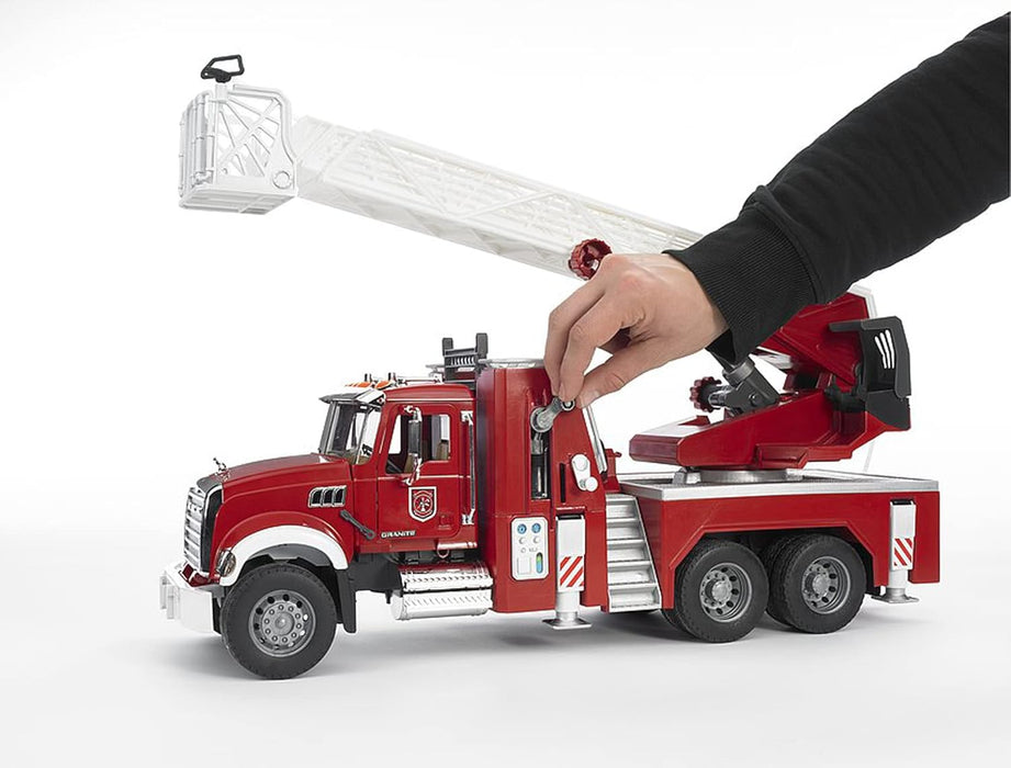 Bruder MACK Granite Fire engine with Water pump (02821)