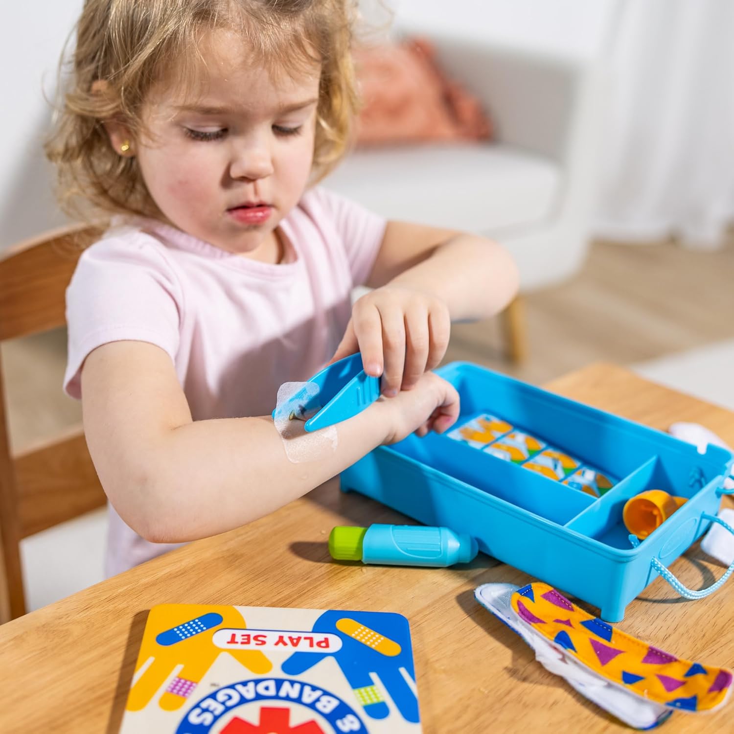 Melissa & Doug Boo-Boos & Bandages Reusable First Aid Pretend Play Set