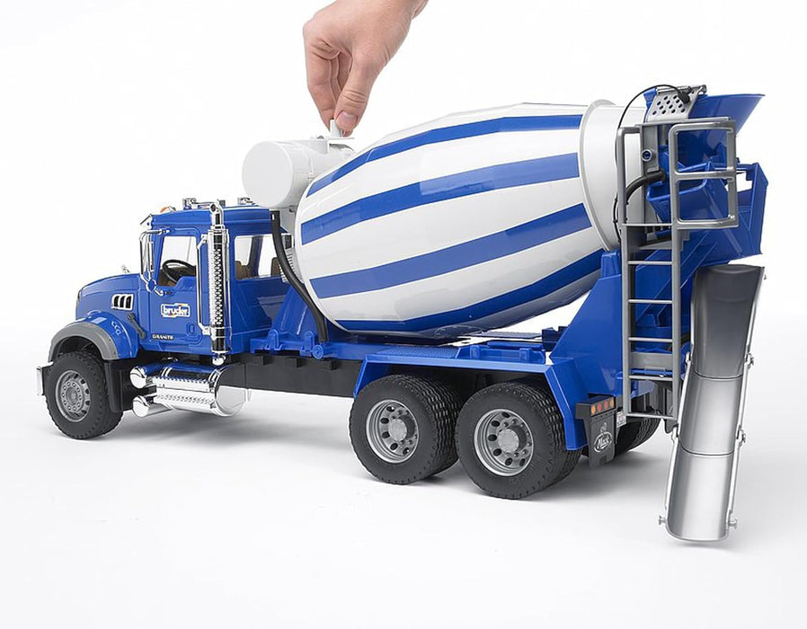 Bruder MACK Granite Cement mixer (02814)