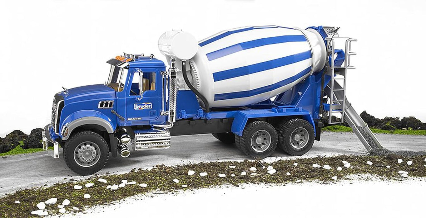 Bruder MACK Granite Cement mixer (02814)