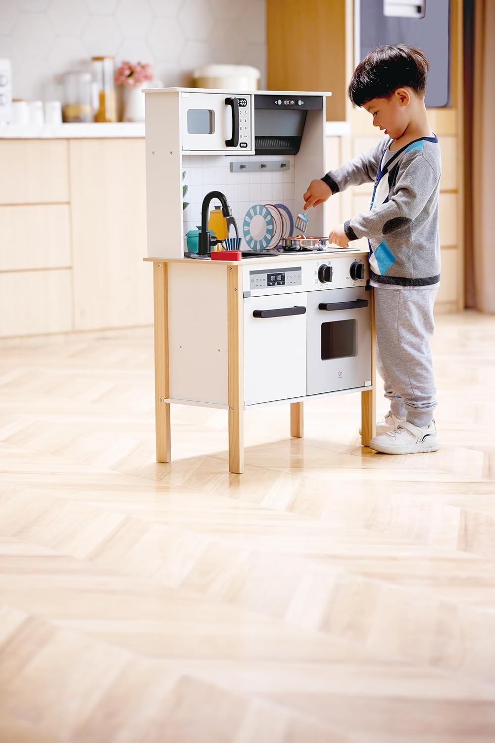 Hape Modern Smart Kitchen