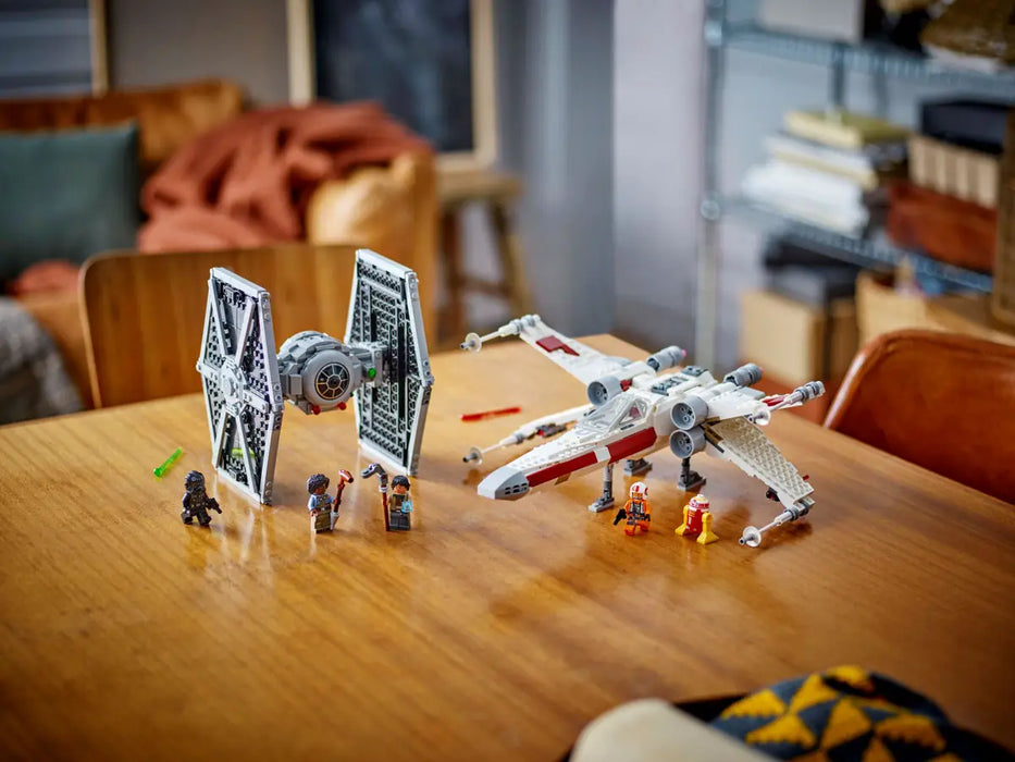 Lego TIE Fighter & X-Wing Mash-up  (75393)