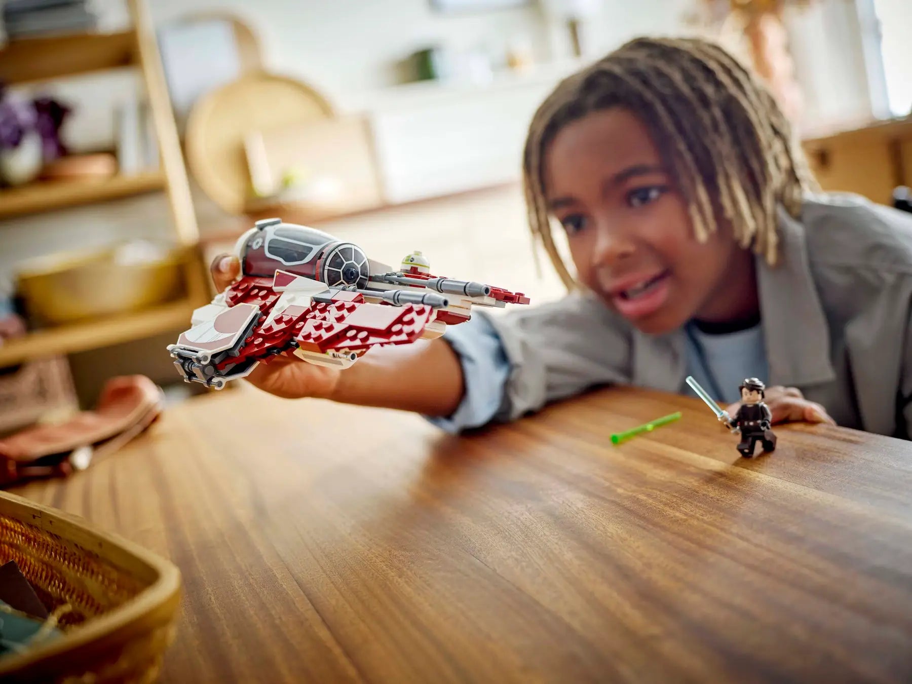 Lego Ahsoka's Jedi Interceptor™ (75401)