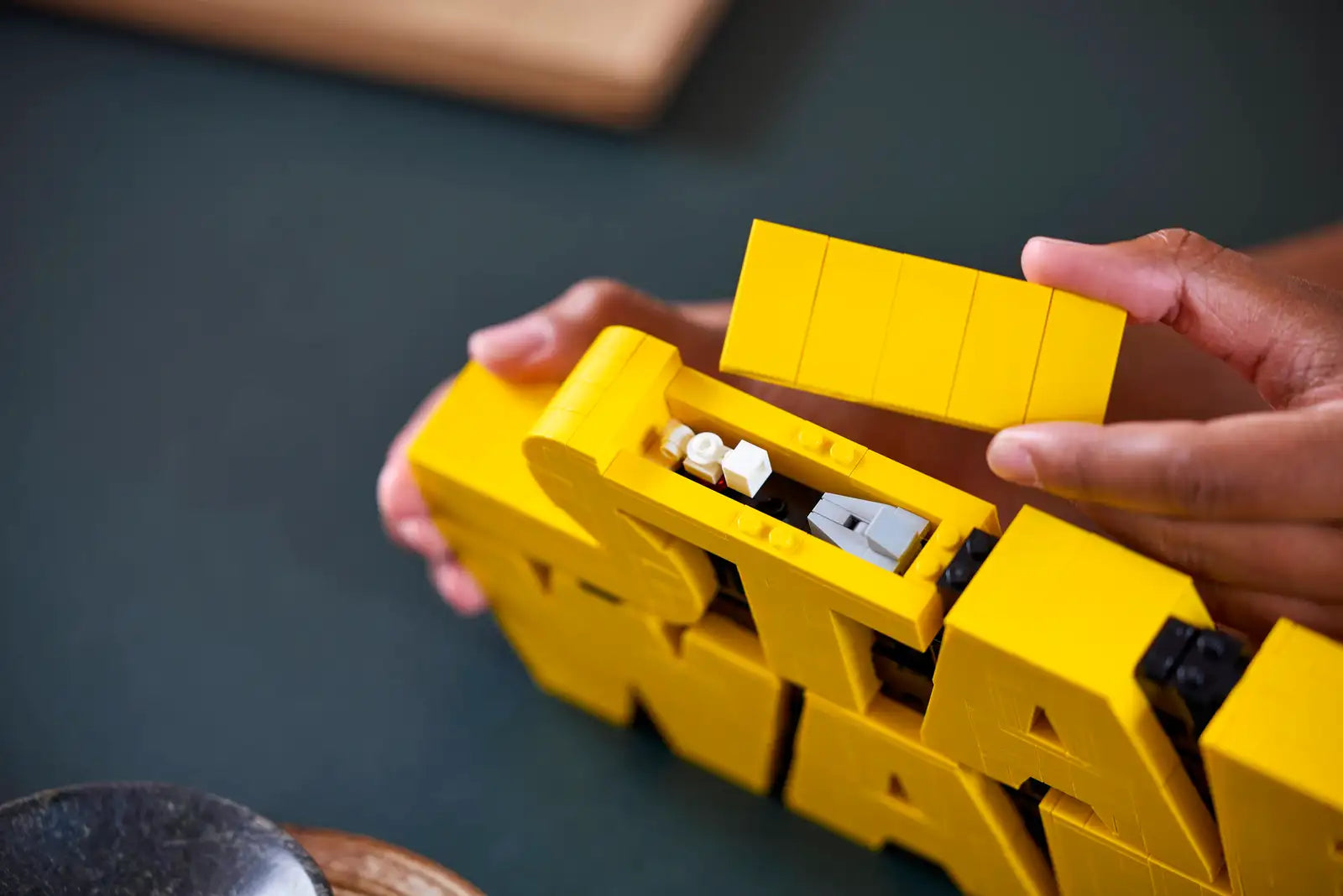 Lego Brick-Built Star Wars™ Logo  (75407)