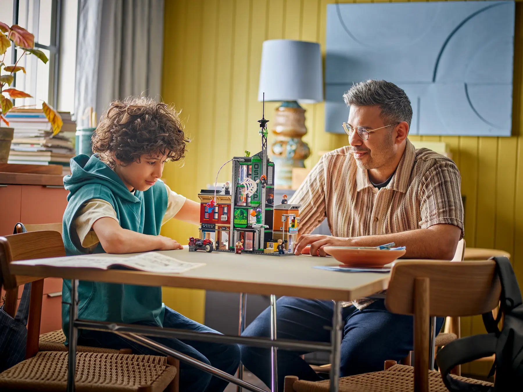 Lego Spider-Man vs. Oscorp (76324)