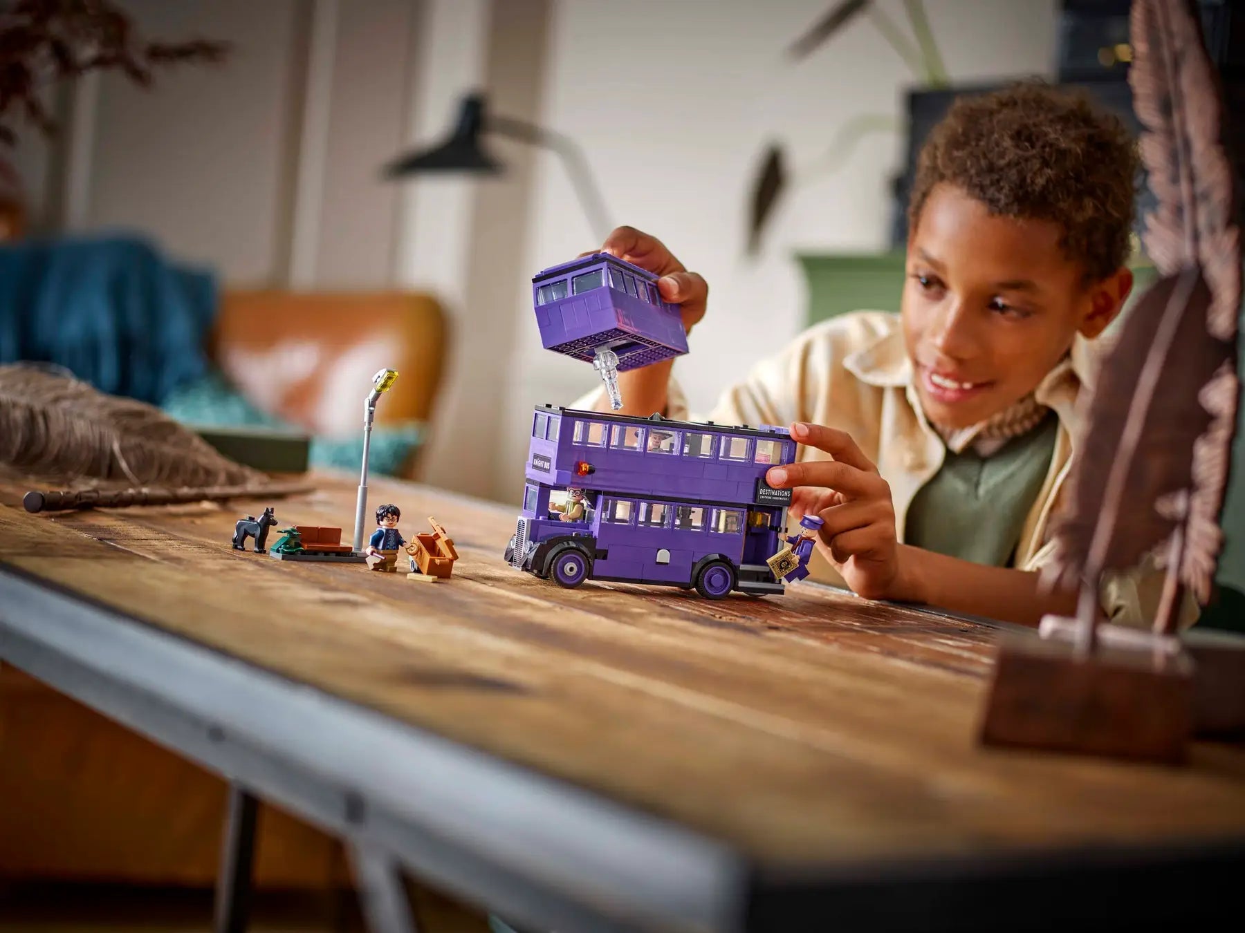 Lego Knight Bus™ Adventure (76446)