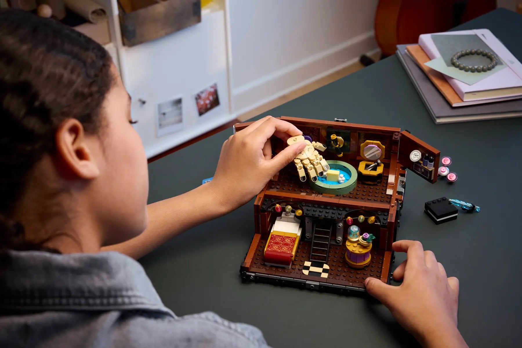 Lego Thing's Apartment (76785)