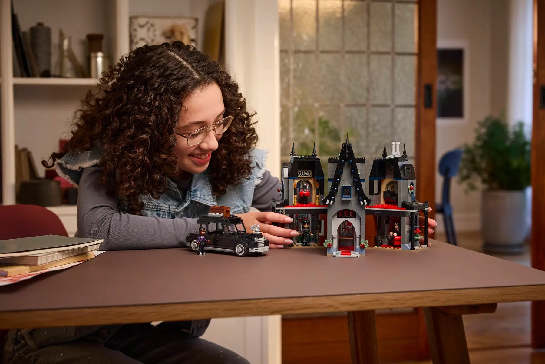 Lego Morticia's Cottage (76786)