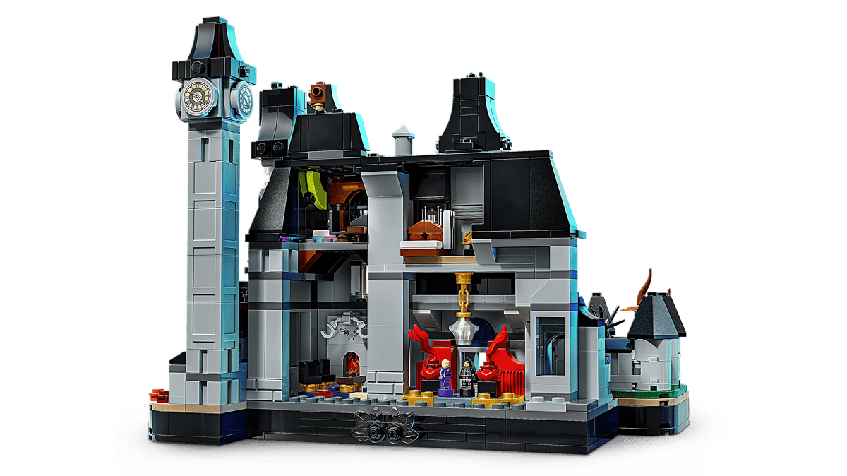 LEGO Wednesday Nevermore Academy – Microscale Gothic School with First-Ever Wednesday Minifigure (Ages 10+, 890 Pieces) (76788)