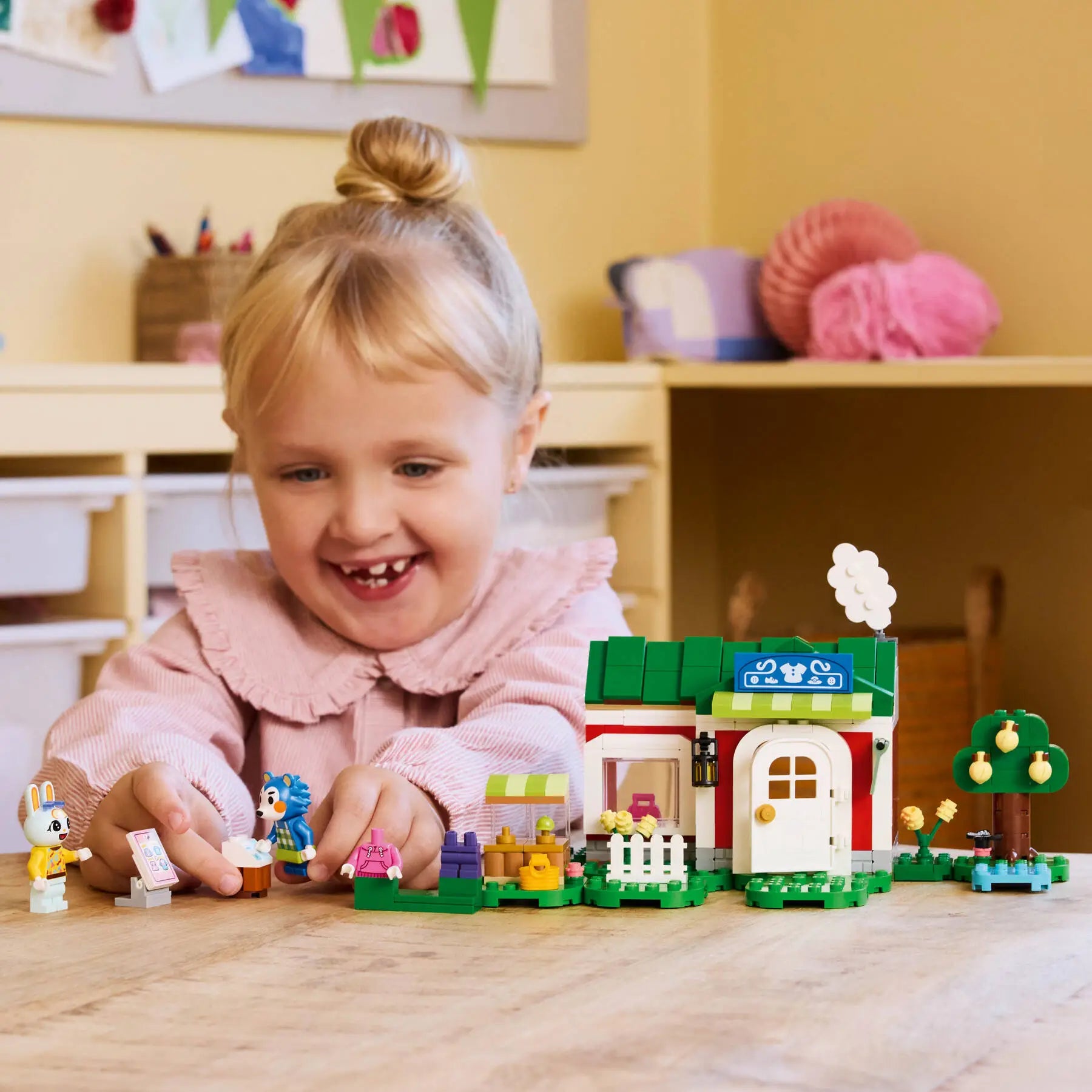 Lego Able Sisters Clothing Shop (77055)