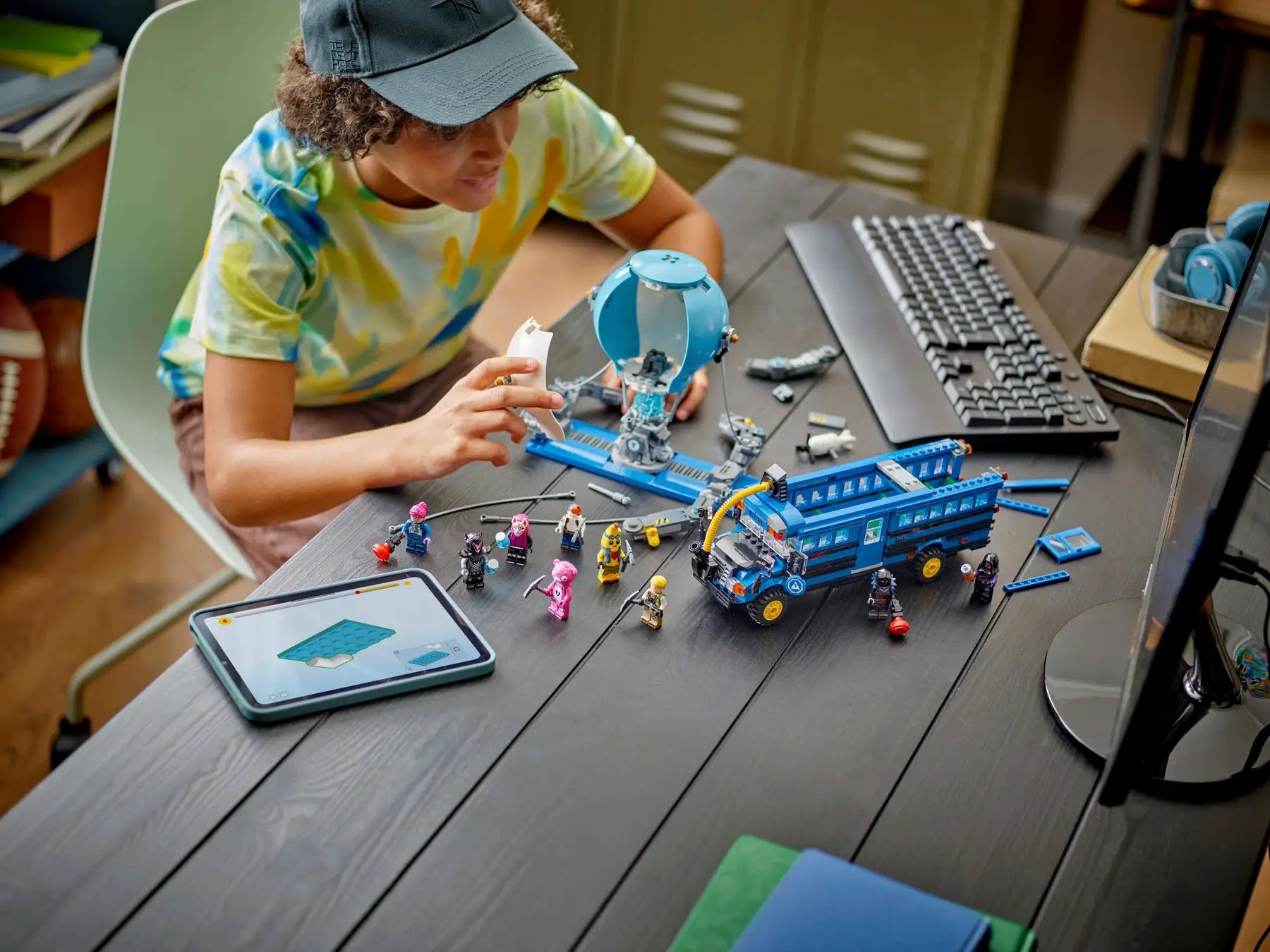 Lego Battle Bus (77073)