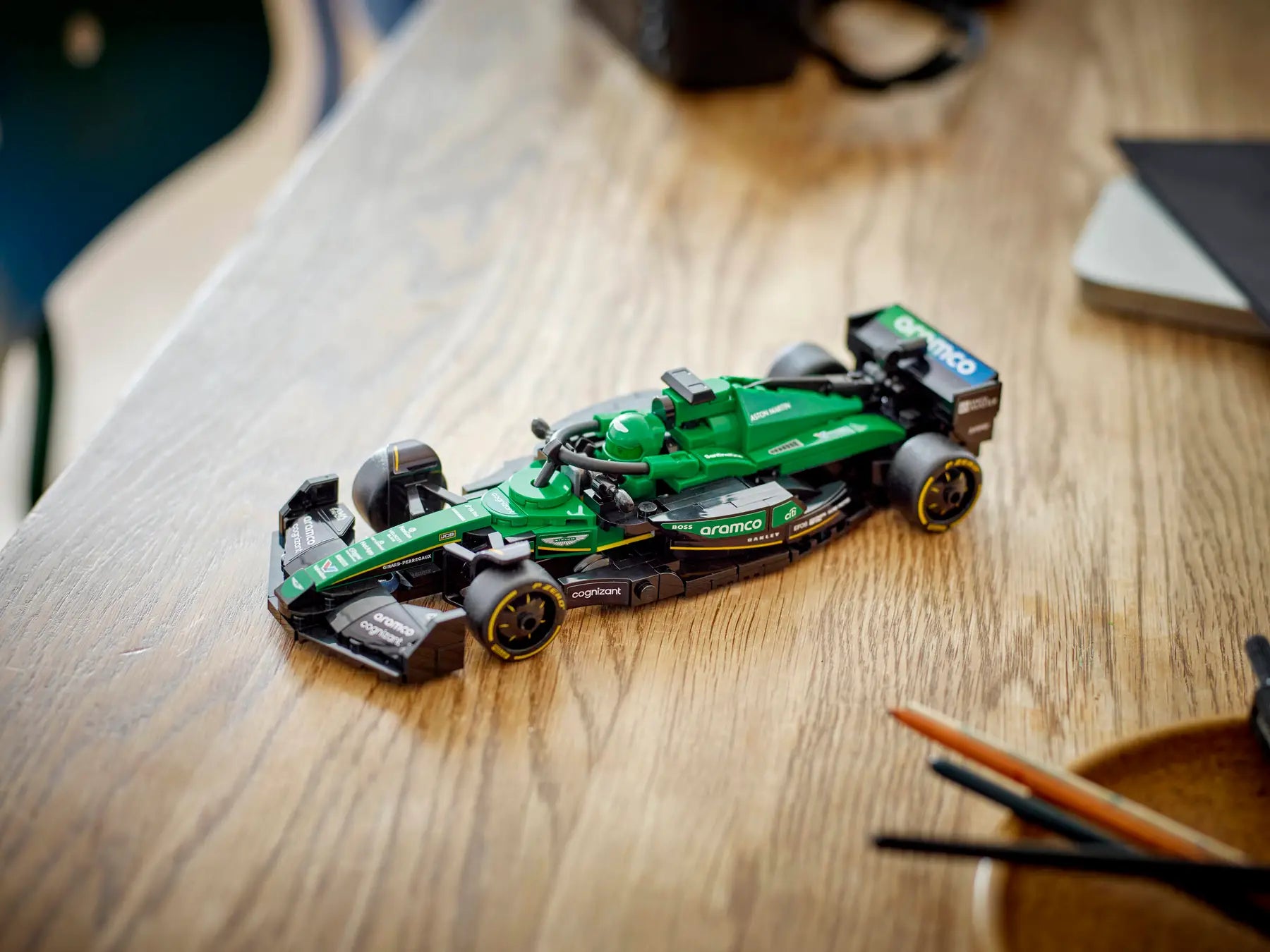 Lego Aston Martin Aramco F1® AMR24 Race Car (77245)