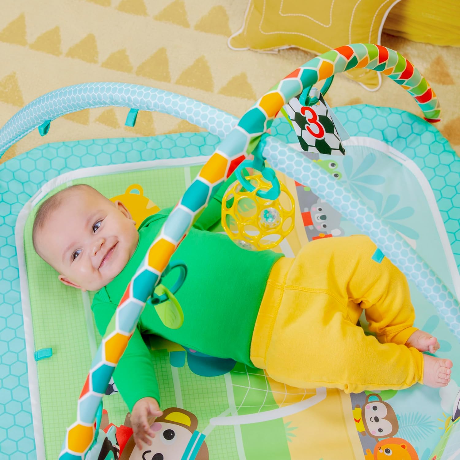Bright Starts Grip & Kick Activity Gym