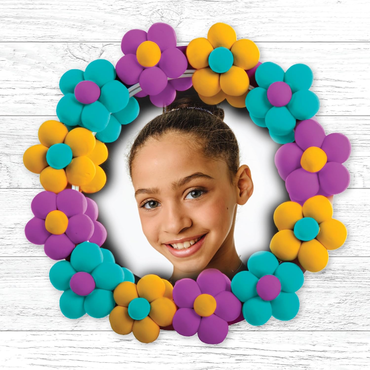 Crayola Creations Magic Daisy Mirror Kit