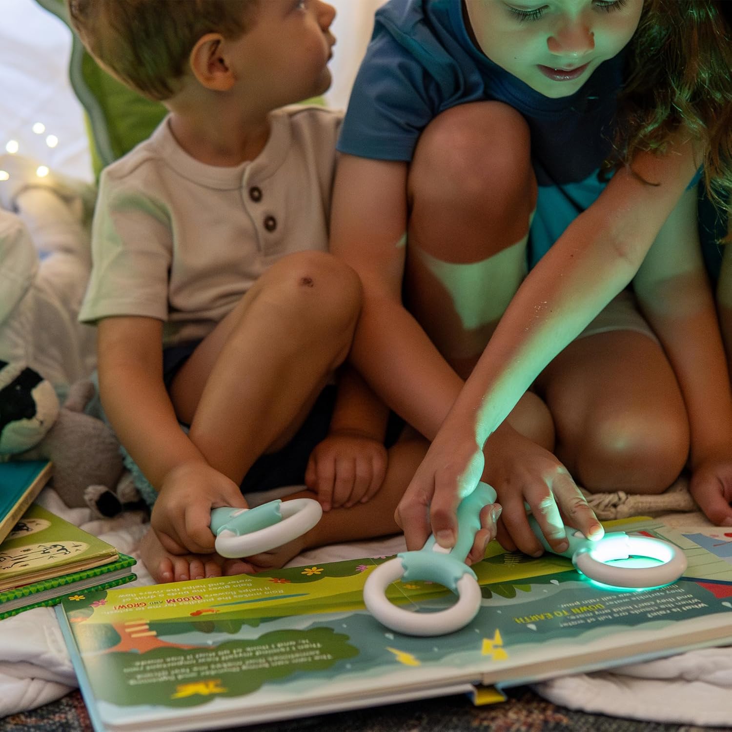 Glo Pals Light-Up Library - Alex Asks: What is the Weather