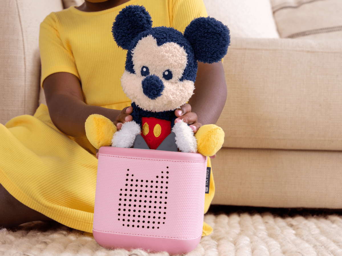 Tonies Cuddle Tonie Mickey Mouse – Screen-Free Audio Plush with Disney Stories & Songs (Ages 1+)