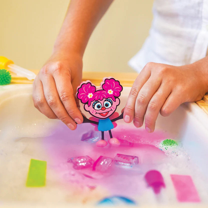 Glo Pals Sesame Street Water Activated Bath Toy - Abby Cadabby
