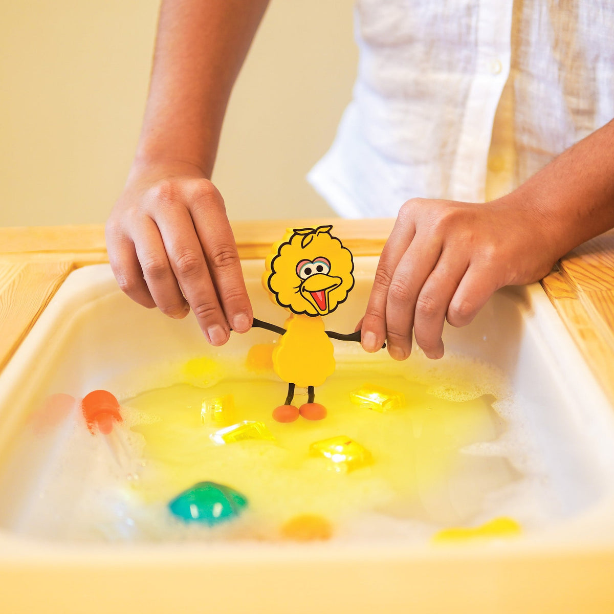 Glo Pals Sesame Street Water Activated Bath Toy - Big Bird