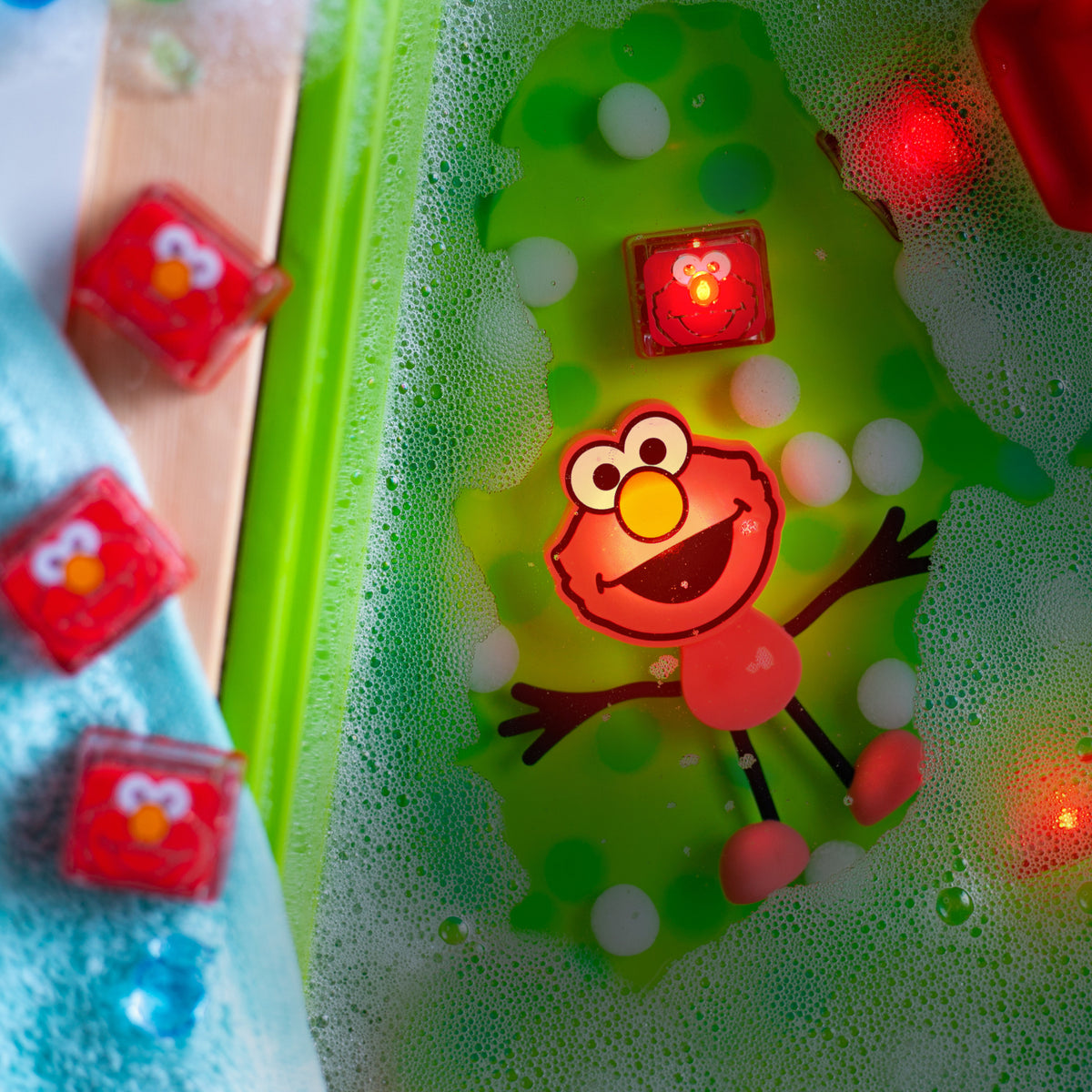 Glo Pals Sesame Street Water Activated Bath Toy - Elmo