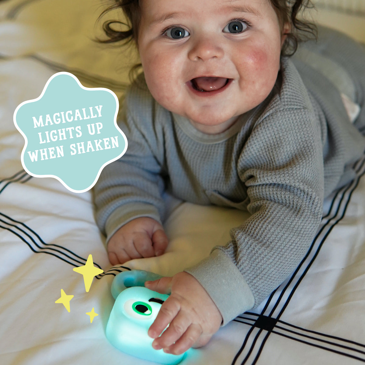 Glo Pals Light Up Rattle - Lumi