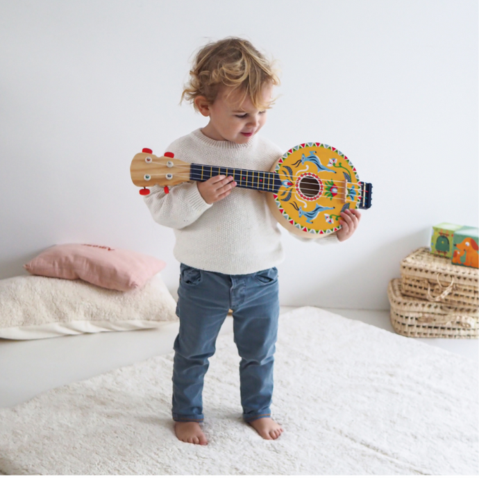 Djeco Animambo 4-String Wooden Banjo – Kids Musical Instrument for Beginners (Ages 3+)