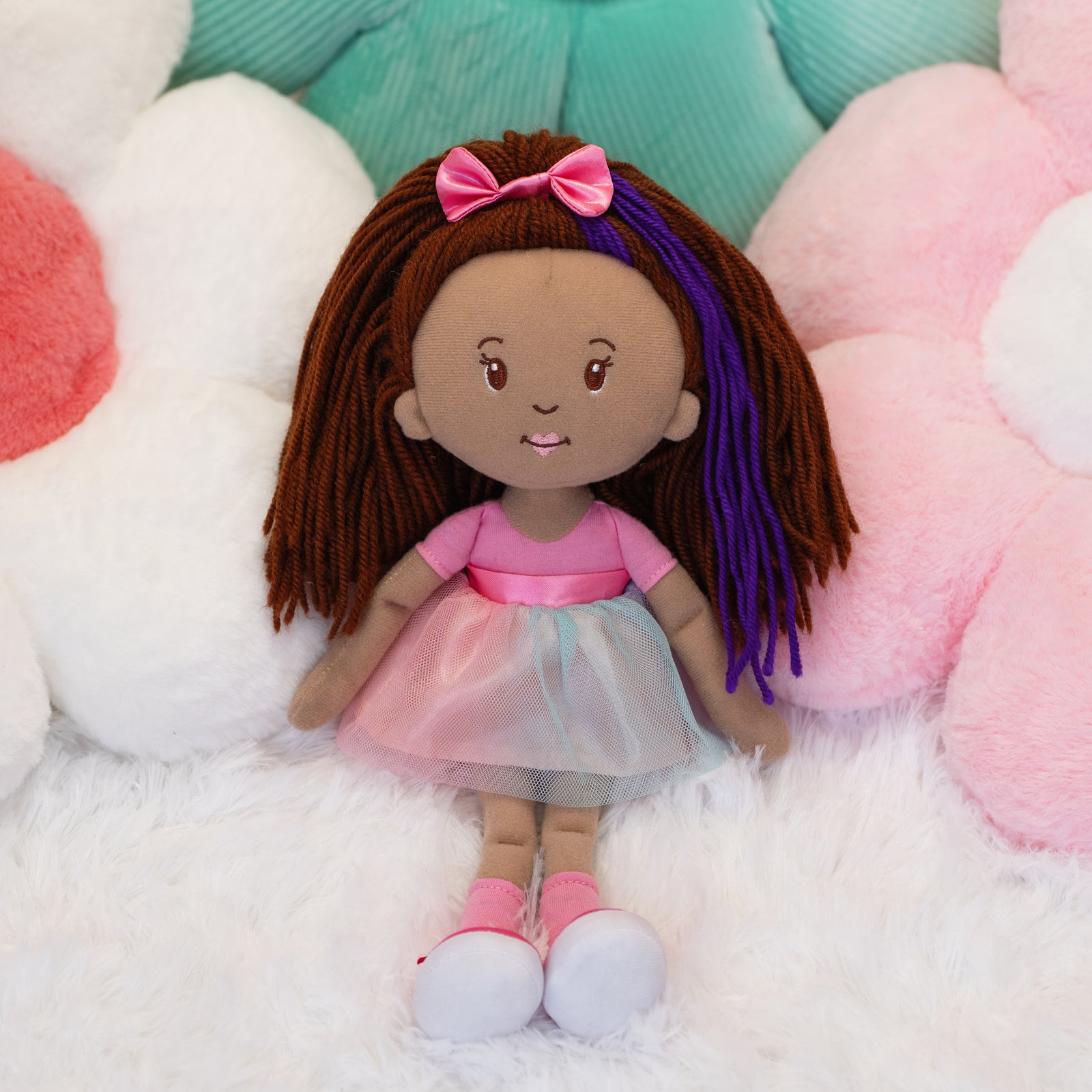 Manhattan Toy Groovy Girls Iris Soft Doll – 13" Posable Fashion Doll with Stylable Brown Hair & Magnetic Hands (Ages 3+)