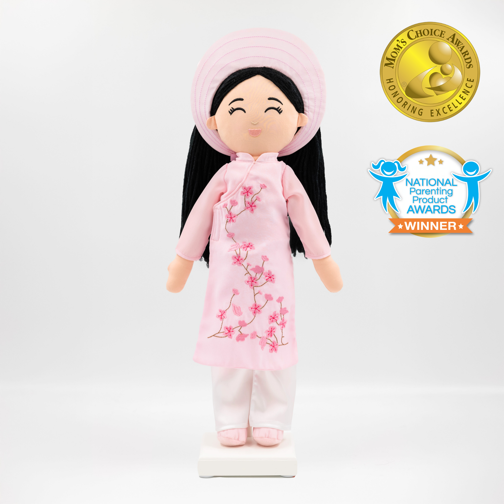 Joeydolls Vietnamese 'Thuong' Cultural Doll