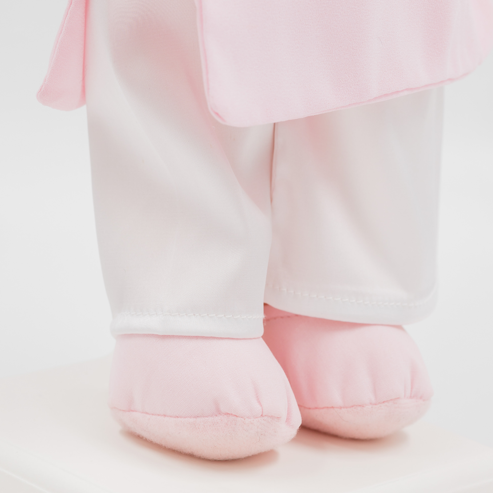 Joeydolls Vietnamese 'Thuong' Cultural Doll