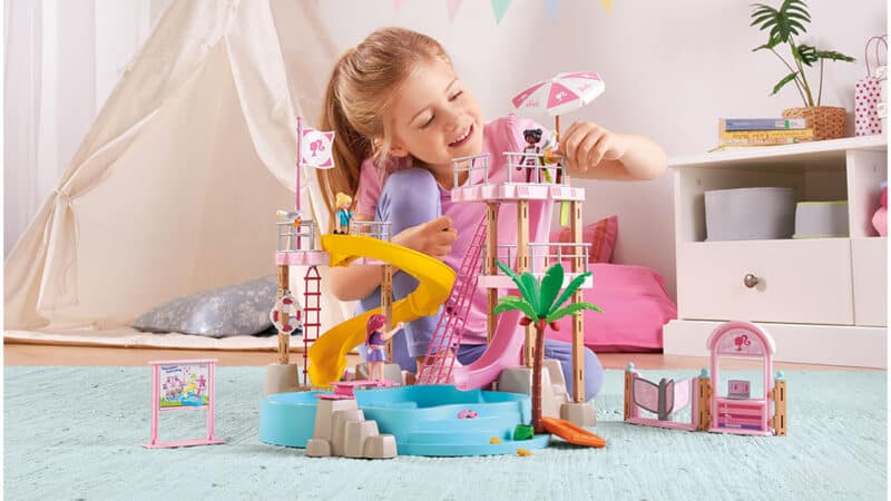 PLAYMOBIL x Barbie Waterpark
