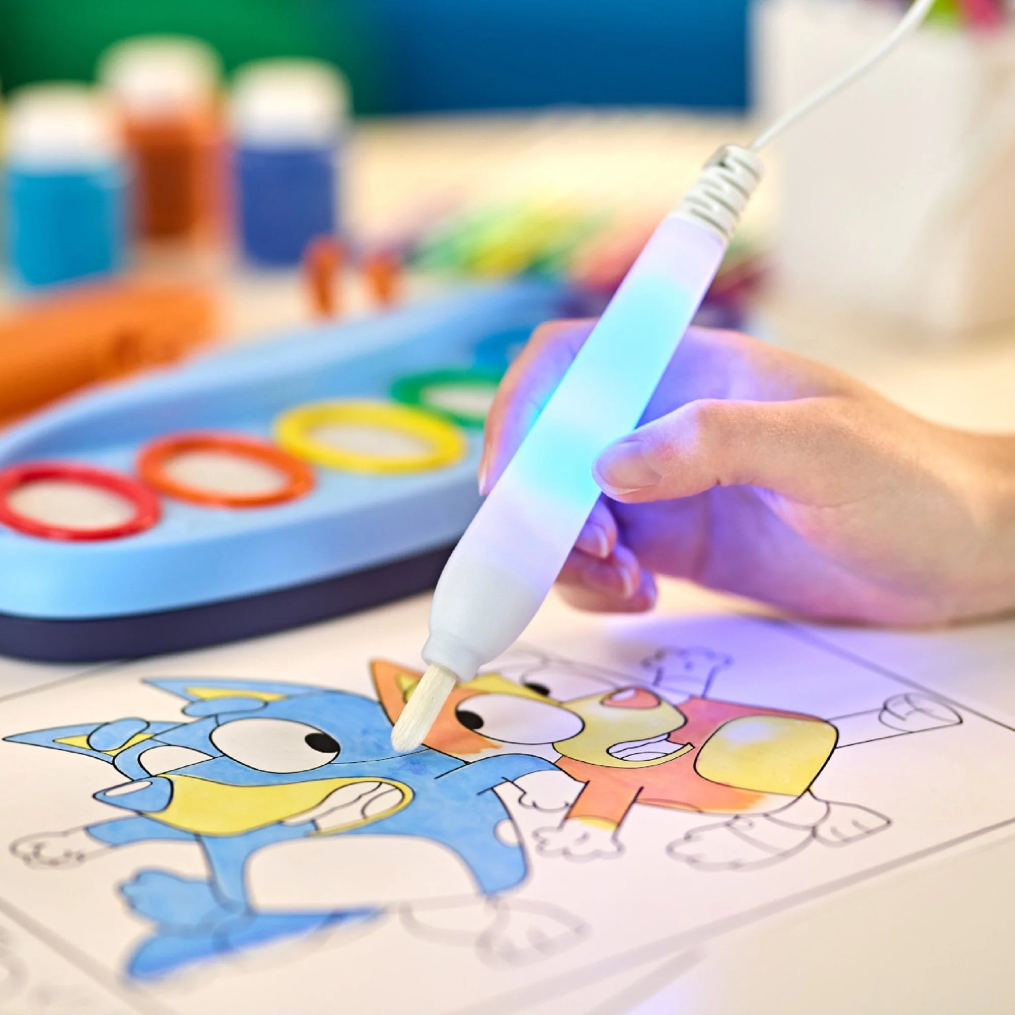 Crayola Color Wonder Bluey Magic Light Brush