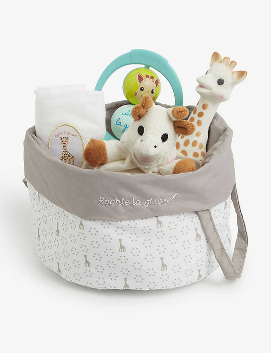 Sofie La Giraffe Birth Basket